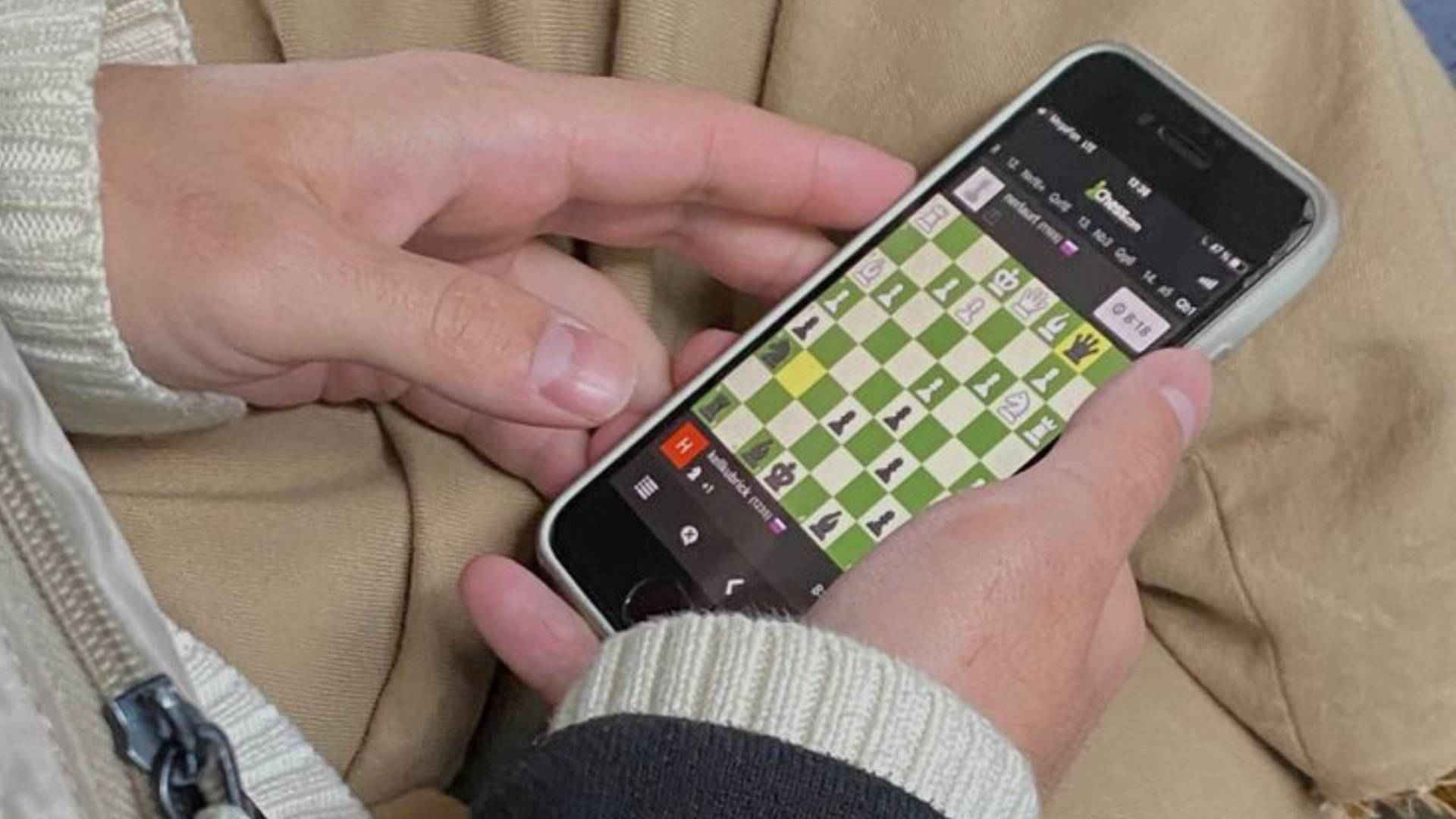 Why Random Games Can Become More Exciting With An Audience